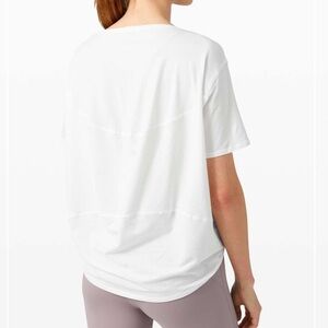 Lululemon back in action t-shirt new with tags white NWT